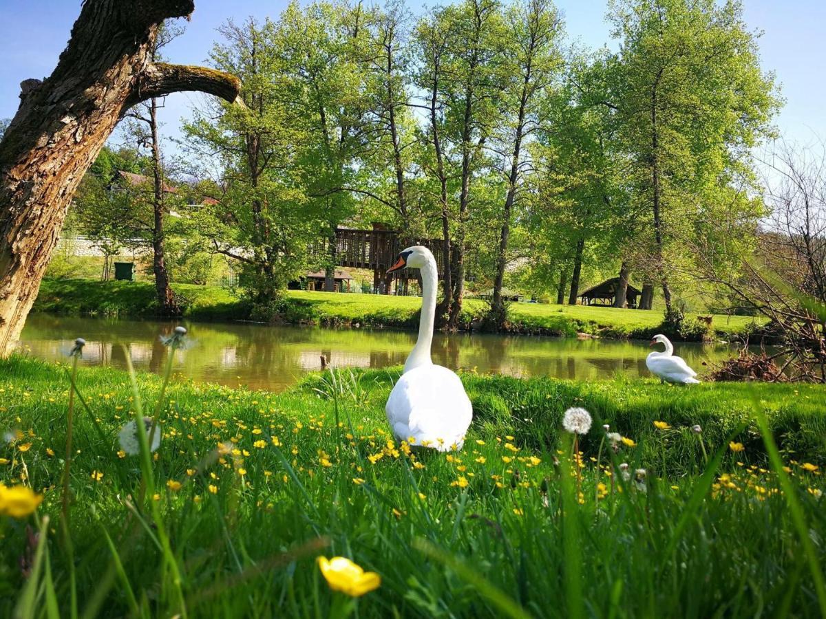 Gostisce Koren Zuzemberk Buitenkant foto