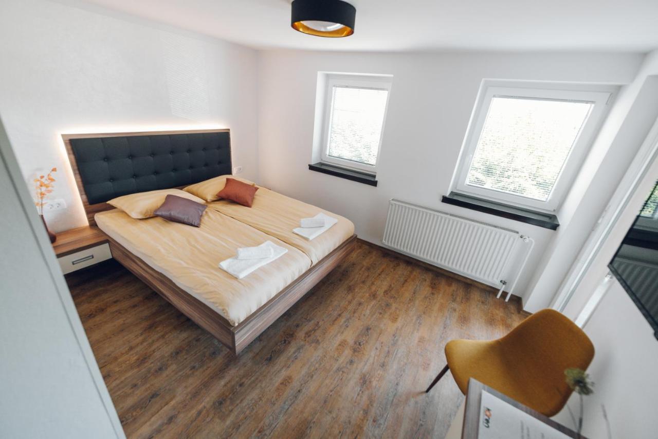 Gostisce Koren Zuzemberk Buitenkant foto